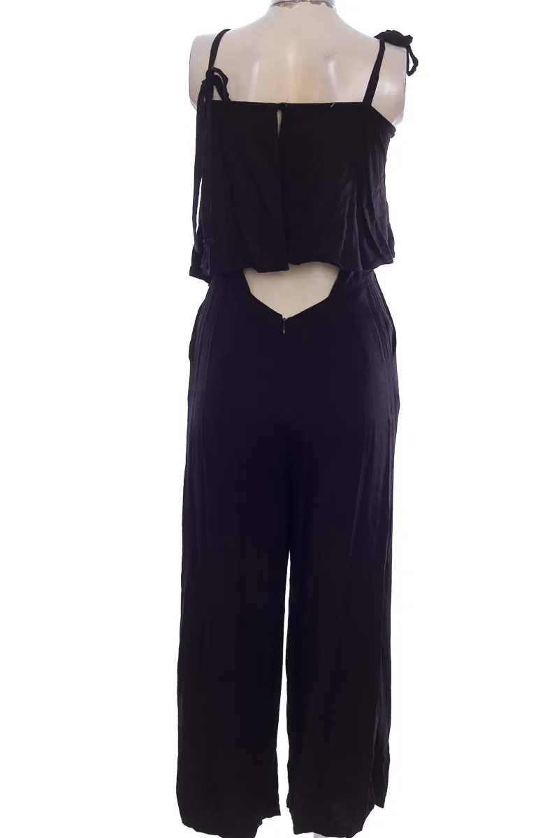 Vestido / Enterizo color Negro - Closeando